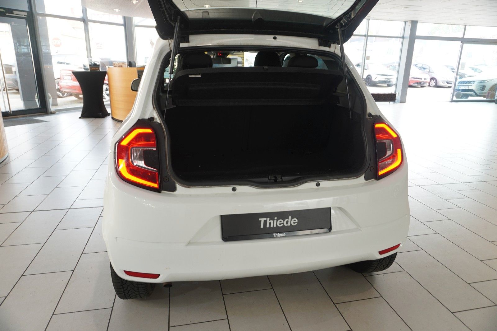 Fahrzeugabbildung Renault Twingo 1.0 SCE LIMITED 5-TÜR  LED/KLIMA/USB/BT