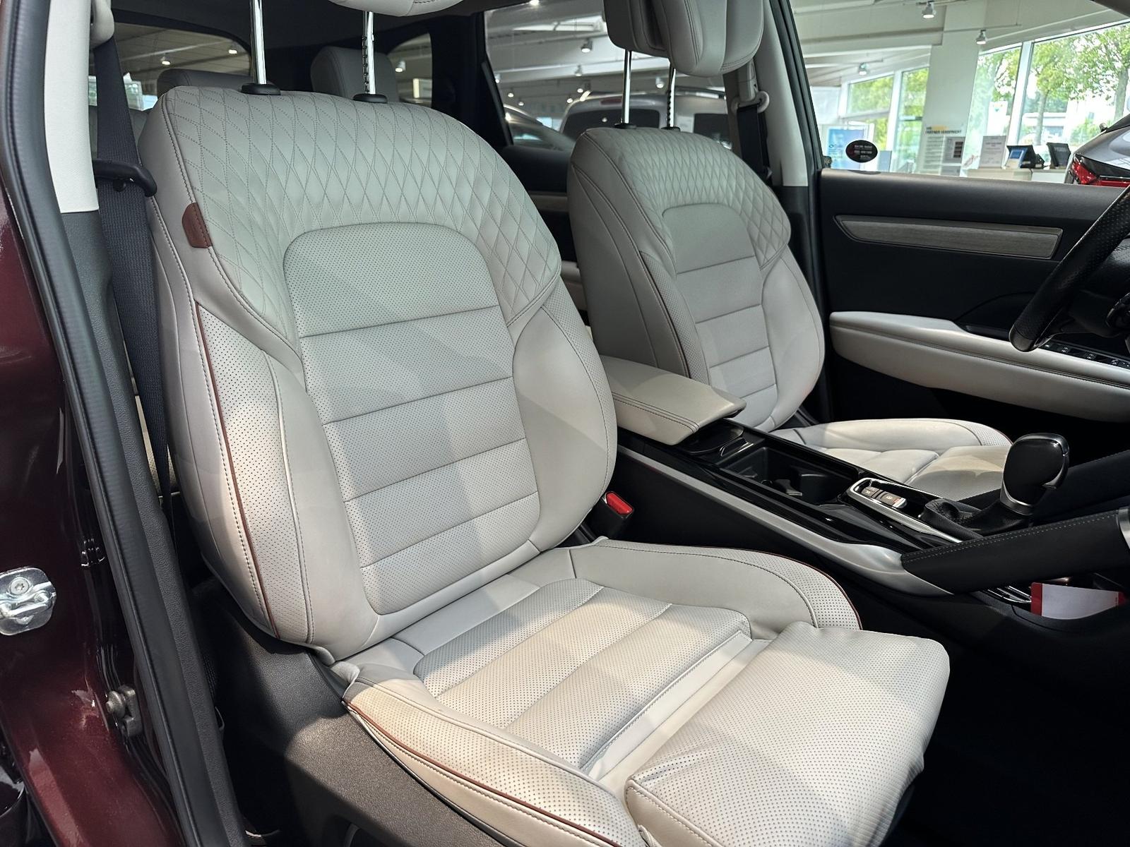Renault Koleos INITIALE PARIS dCi 185 4WD X-tronic, миниатюра 11