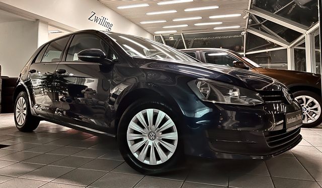 Volkswagen Golf VII Lim. DSG Trendline BMT Klima 2xPDC 1.Hd