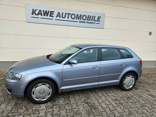 Audi A3 1.6 Attraction Sportback TÜV 07/2025