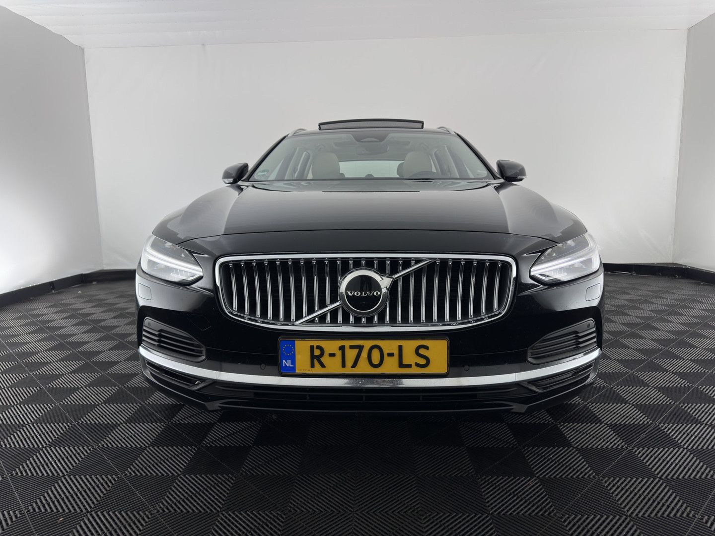Volvo V90 2.0 T6 Plug-in hybrid AWD Ultimate Bright {S imagem 2