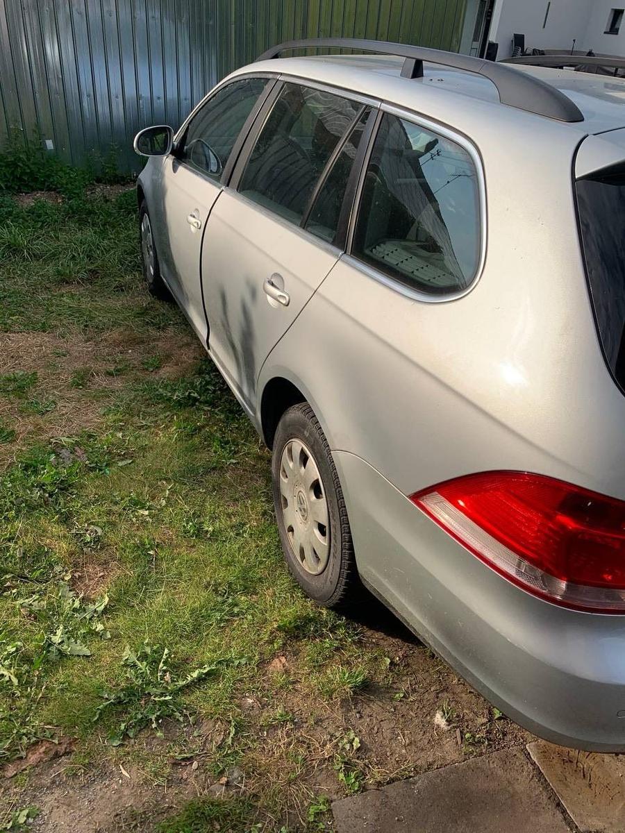 Volkswagen Golf 2007 — rear view