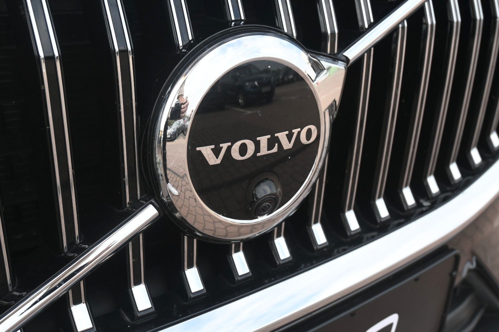 Fahrzeugabbildung Volvo XC60 T8 AWD Recharge Inscription*360°*STDHZG*ACC