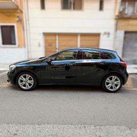 Mercedes A 180 - 3
