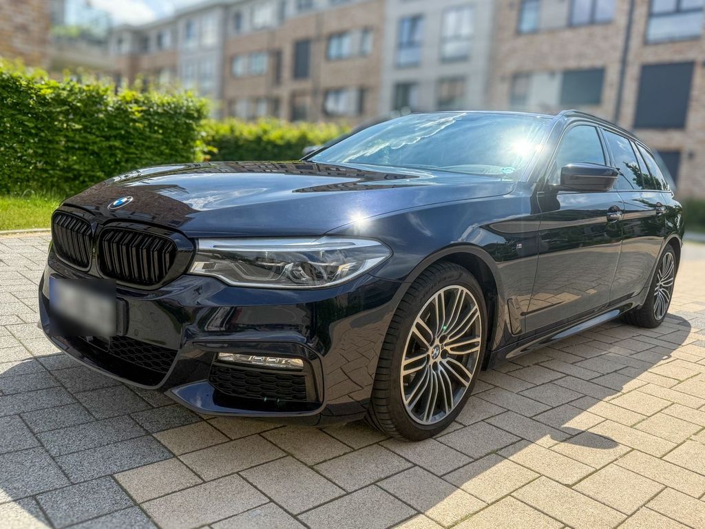 Image of BMW 530