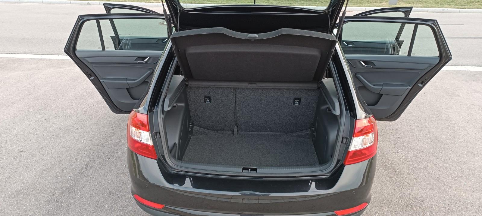 Skoda Rapid 2013 — photo 12