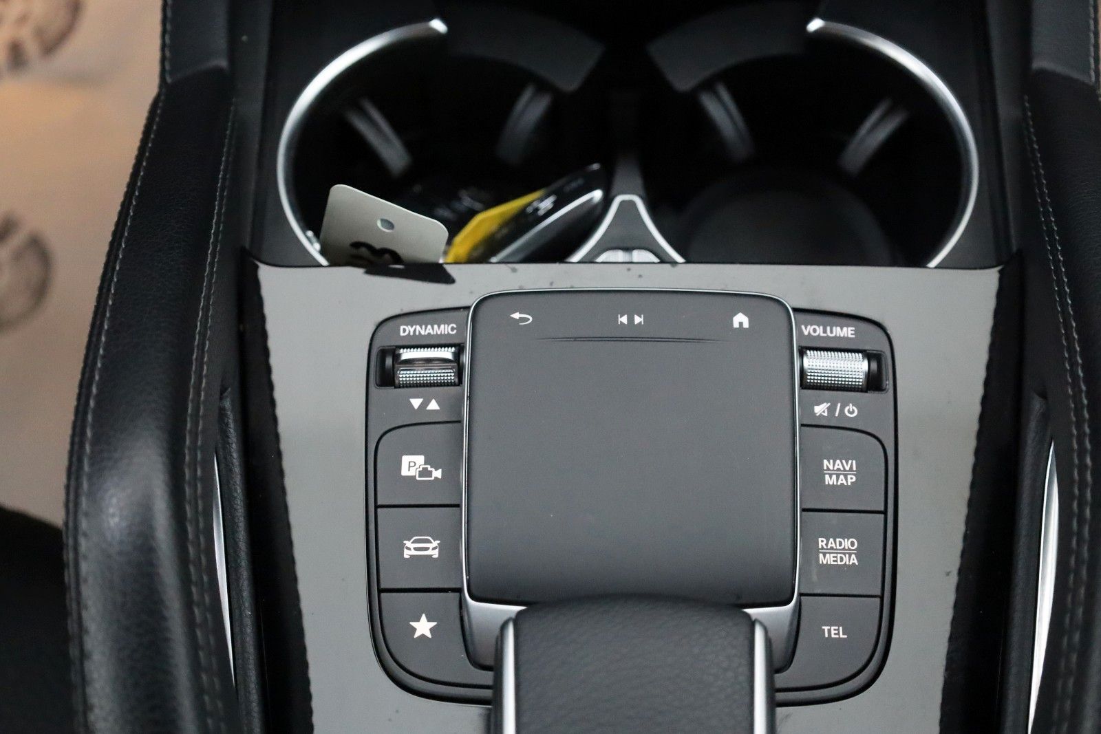 Fahrzeugabbildung Mercedes-Benz GLE 350 de 4M,Leder,Navi,LED,SH,360Kamera