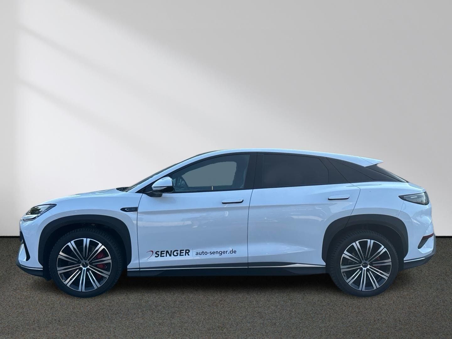 BYD SEALION 7
