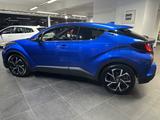 Toyota 2.0 C-HR Hybrid Team D - gebrauchte Toyota C-HR aus dem Jahr 2022