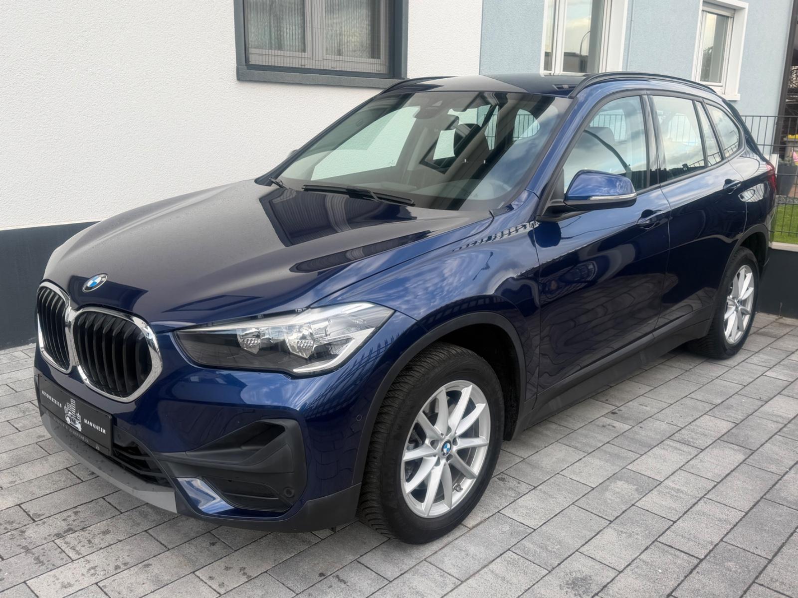 BMW X1 xDrive 20 d Advantage /KAMERA/AHK/TEMPOMAT