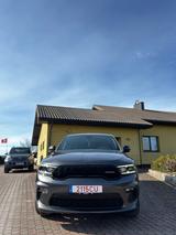 Dodge Durango 3.6 RWD  SXT PLUS Blacktop package - Dodge Durango mit Benzin-Antrieb: Allradantrieb, Geländewagen, 3.6