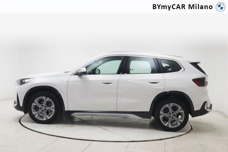 BMW X1 18 d xLine sDrive DCT imagem 3