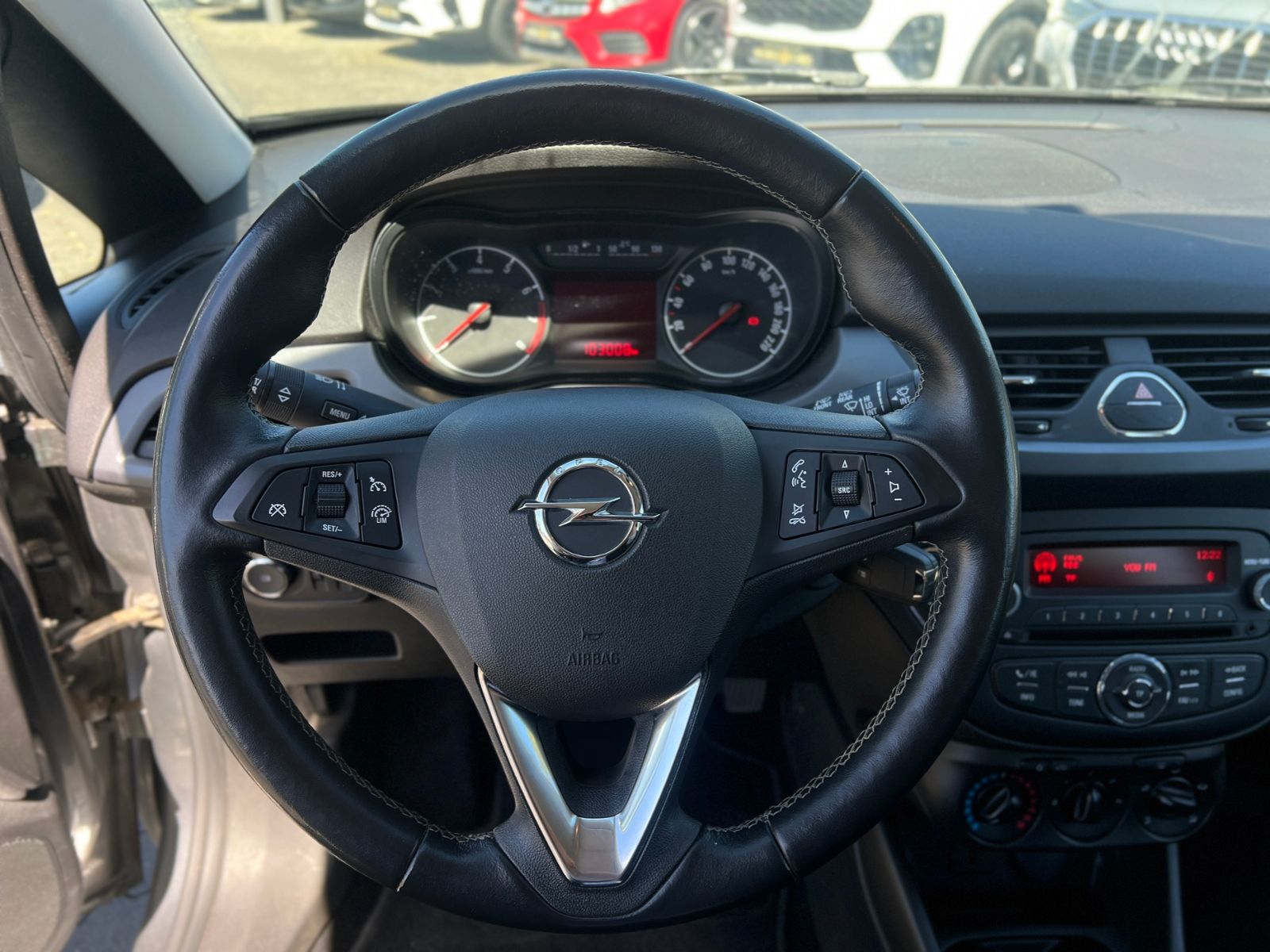 Fahrzeugabbildung Opel Corsa E Edition KLIMA SHZ LKHZ ALU