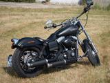 Harley-Davidson Street Bob - 2011 STREET BOB