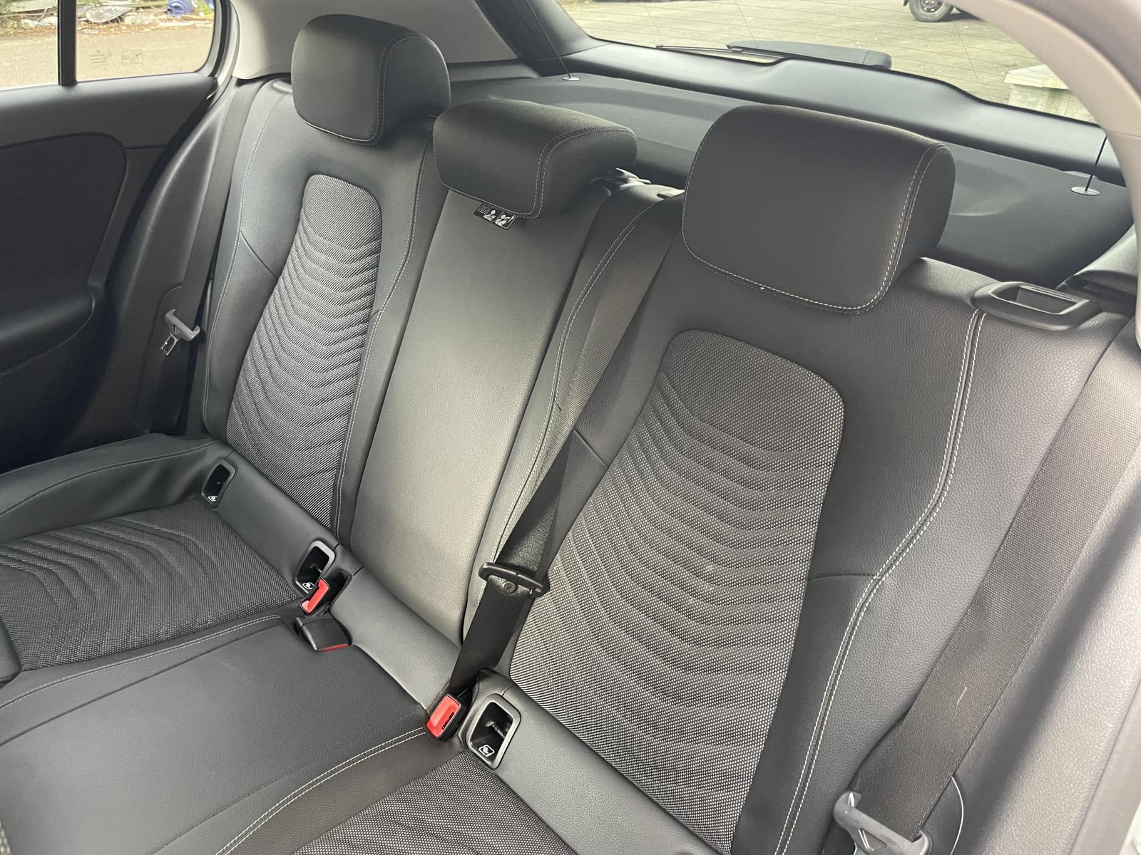 Mercedes-Benz A-Class Style LED MBUX Rü-Kamera Apple/Android, миниатюра 15