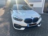 BMW Verkaufe 1er BMW 118i Sport Line - TÜV 2027 - BMW 118: 118i 1er