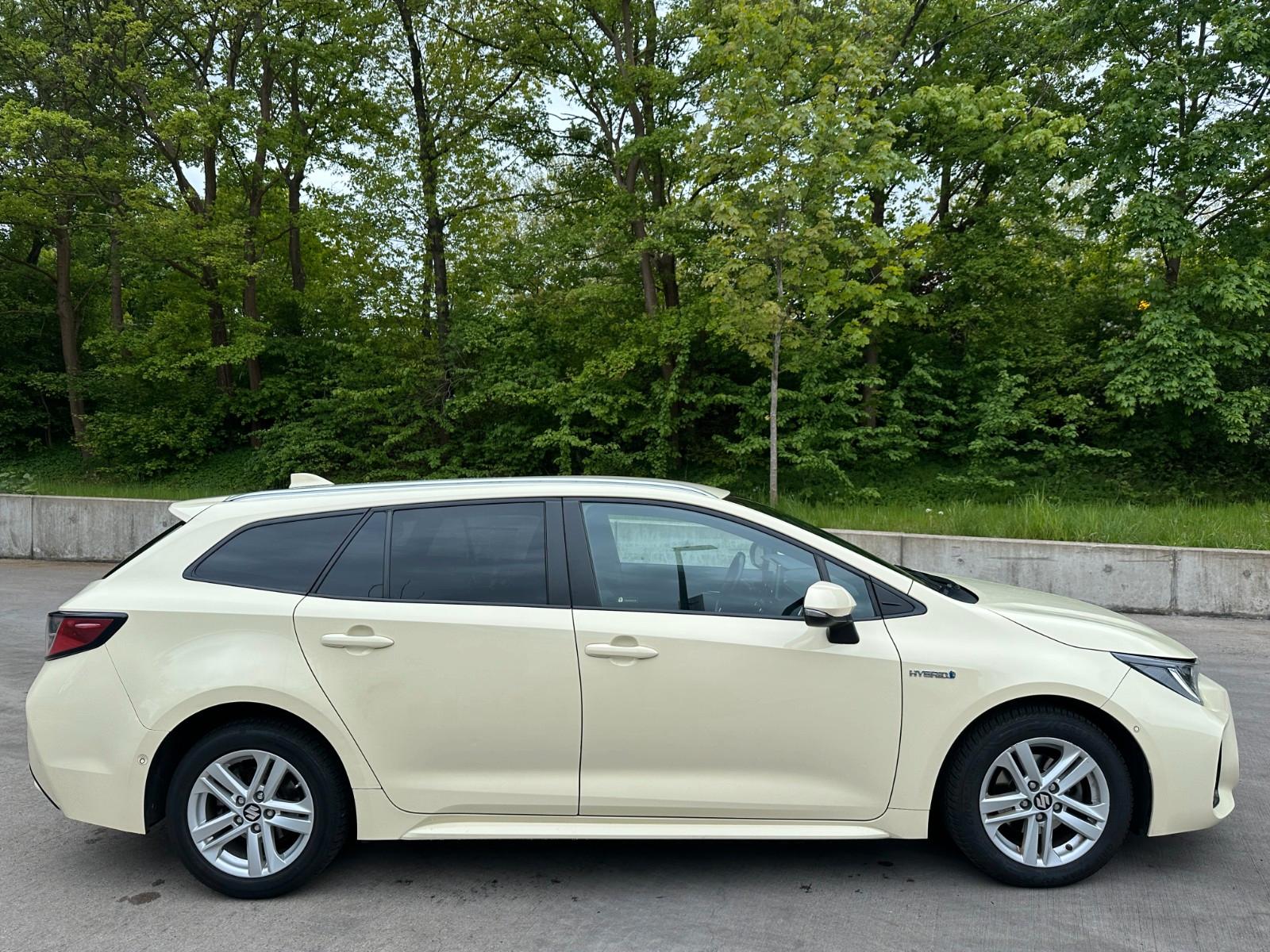 Suzuki Swace TouringSports Hybrid-Kamera-ACC-Folie-TAXI