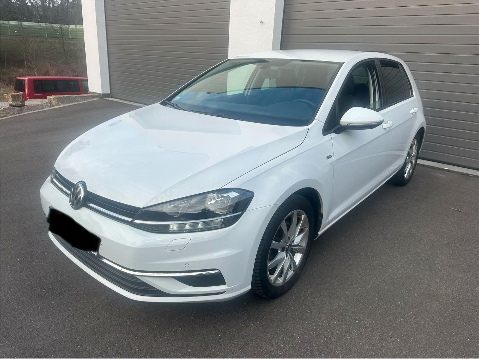 Volkswagen Golf 7 1.5 TSI DSG Join