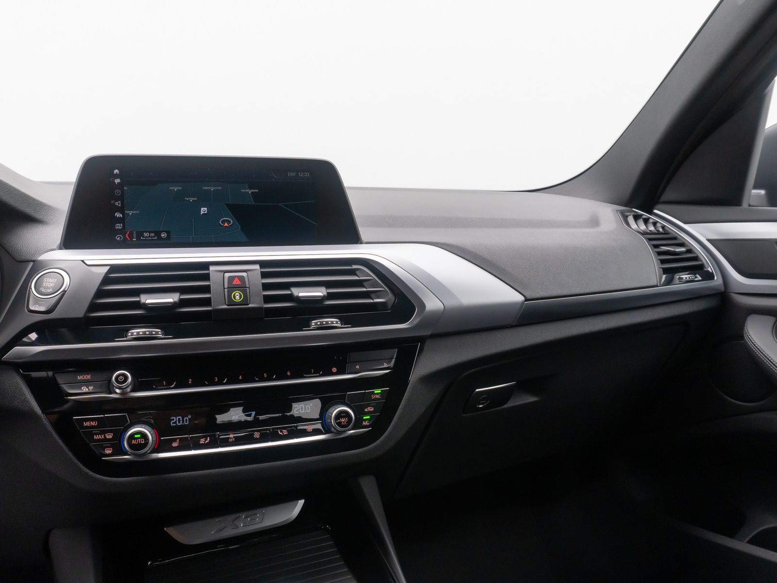 Fahrzeugabbildung BMW X3 xD30i 360&deg;DAB Memory CockpitPlus Leder 18Zoll