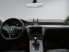VW Passat Variant 2.0TDI Trendline Taxi DSG Nav Shz VW Passat Variant 2.0TDI Trendline Taxi DSG Nav Shz