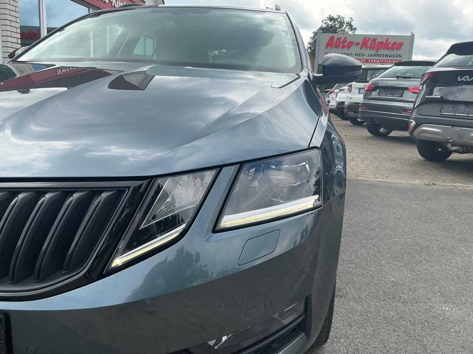 Skoda Octavia Combi Ambition 1.8 TSI SHZ BT PDC NAVI