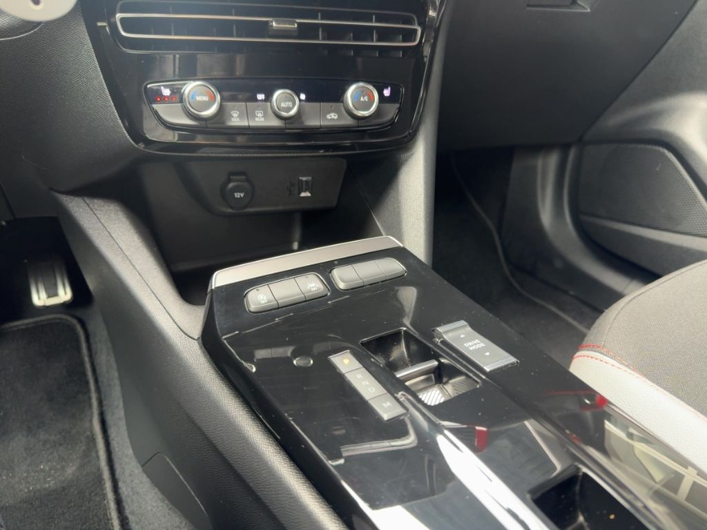 Fahrzeugabbildung Opel Mokka GS NAVI Winterpaket Rückfahrkamera