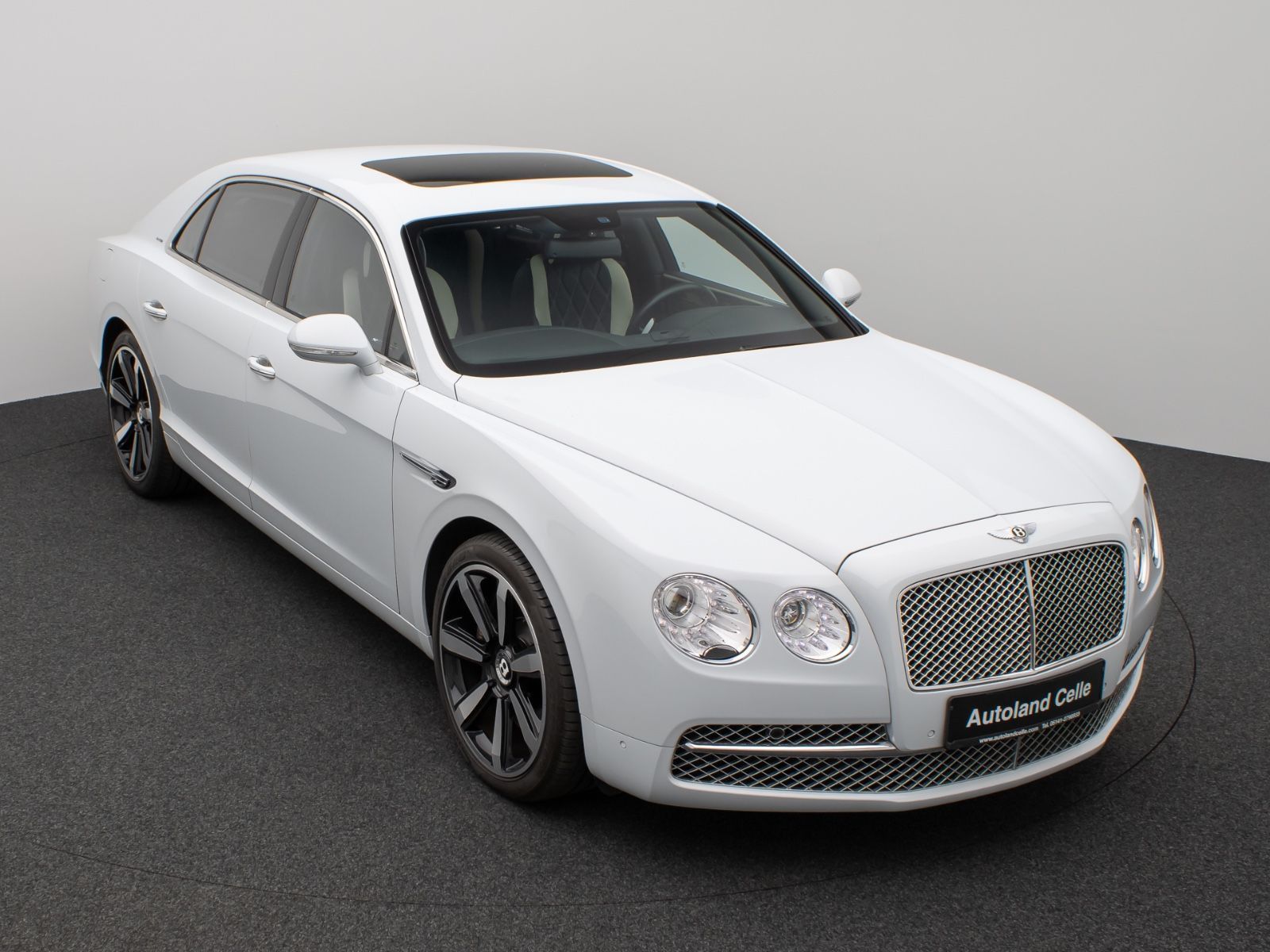 Fahrzeugabbildung Bentley Continental Flying Spur W12 Mulliner by Concord