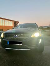 Volvo XC 60 mit AHK 2. Hand - gebrauchte Volvo XC60 aus dem Jahr 2013