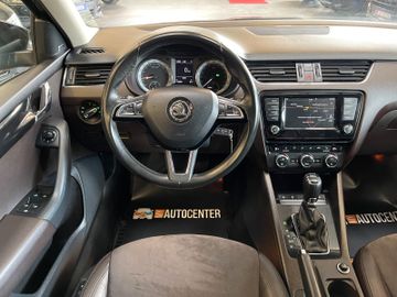 Skoda Octavia Combi L&K 4x4 *BI-XENON*NAVI*PDC*SZHZ*