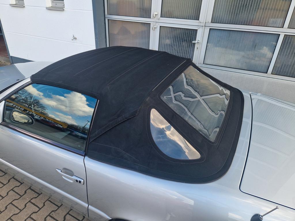 Mercedes-Benz SL 320