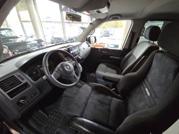Volkswagen T5 Multivan - 10