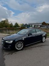 Audi A4 B8.5 Facelift 2.0 TFSI QUATTRO S-L... - Audi A4 mit Benzin-Antrieb: Limousine, 2.8