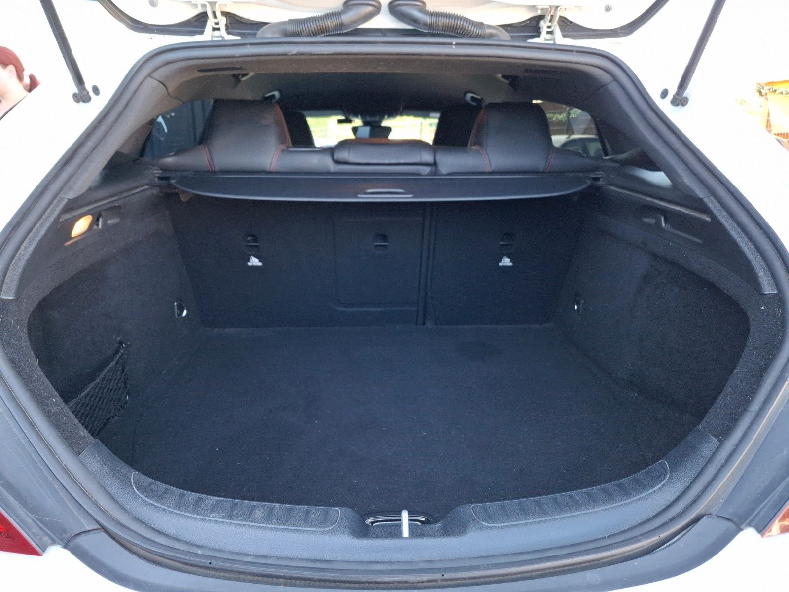 Fahrzeugabbildung Mercedes-Benz CLA Shooting Brake CLA 200