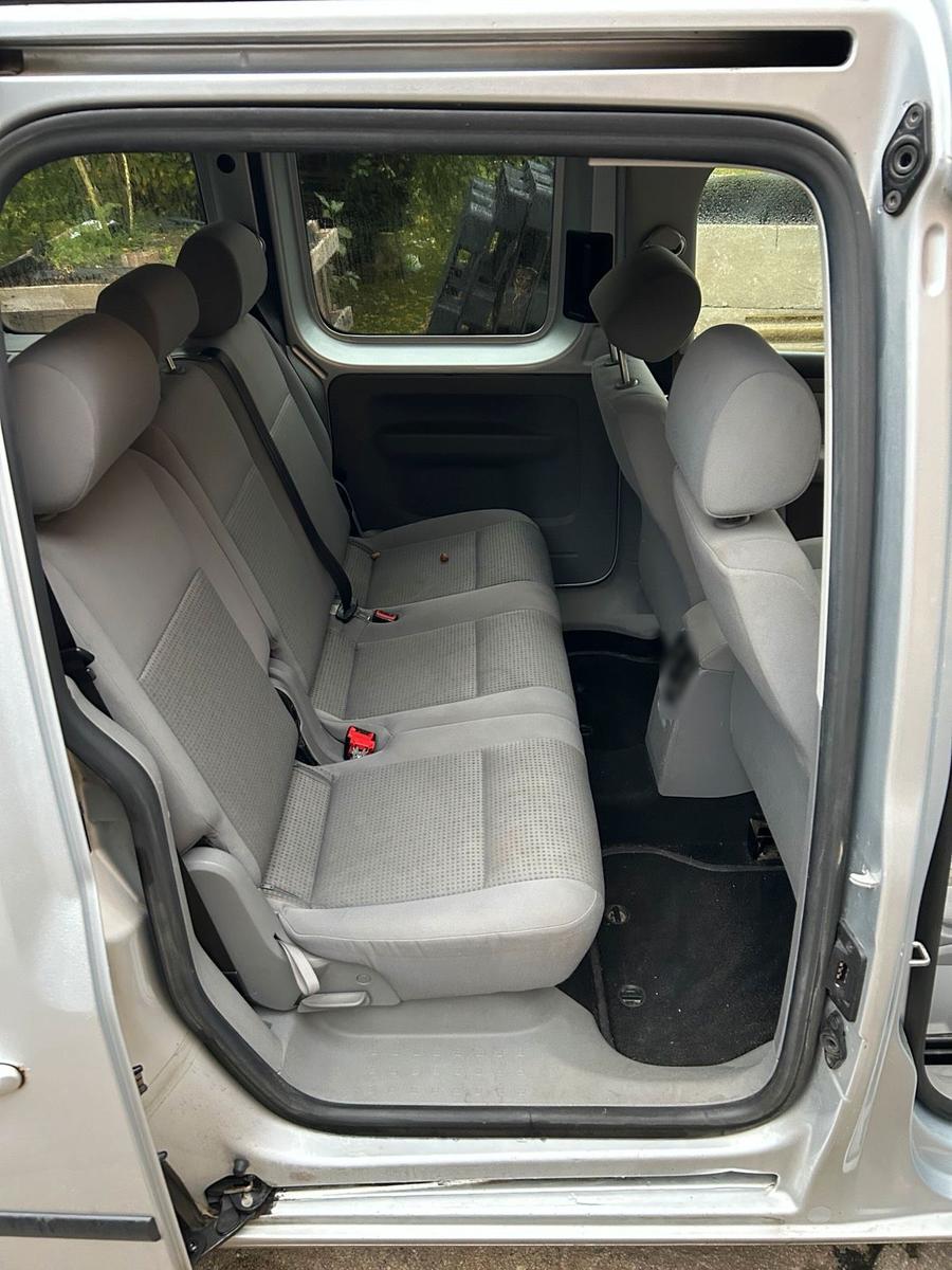 Volkswagen Caddy 2009 — photo 10