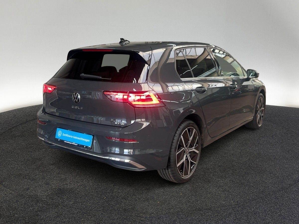 Volkswagen Golf VIII 1.5 eTSI Edition 50 DSG Panorama Area foto 5