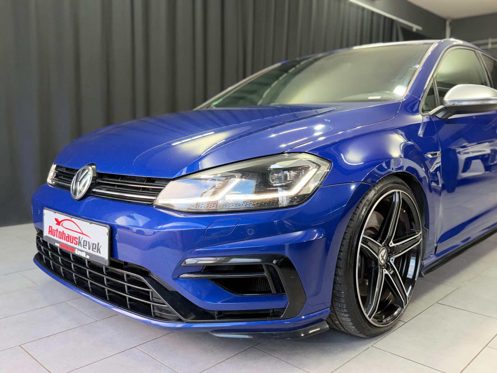 Fahrzeugabbildung Volkswagen Golf VII Lim. R 4Motion|H&R|GRAIL Exhaust