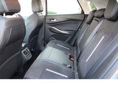Fahrzeugabbildung Opel Grandland GSe *4x4*Kamera*Standheizung!*Allrad*