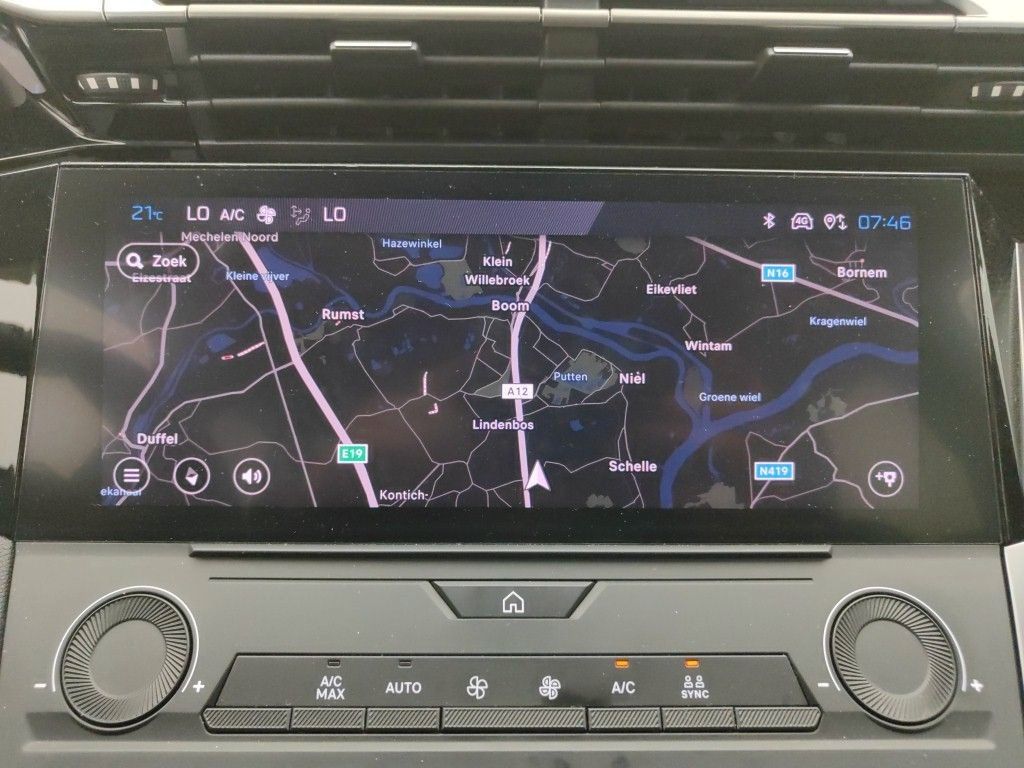 Fahrzeugabbildung Peugeot 308 SW Active Pack 1.2T NAVI/LED-MATRIX/PDC/ALU
