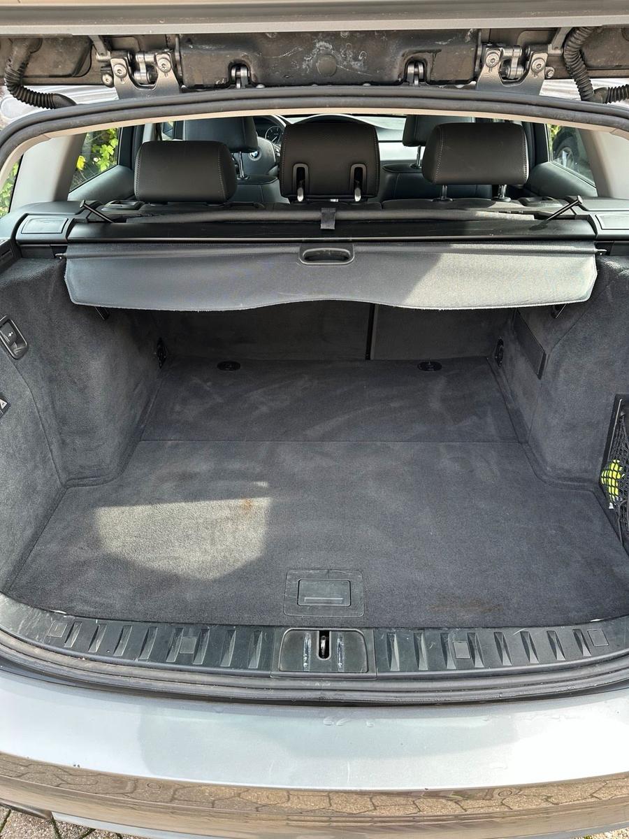 BMW 320 2011 — photo 6