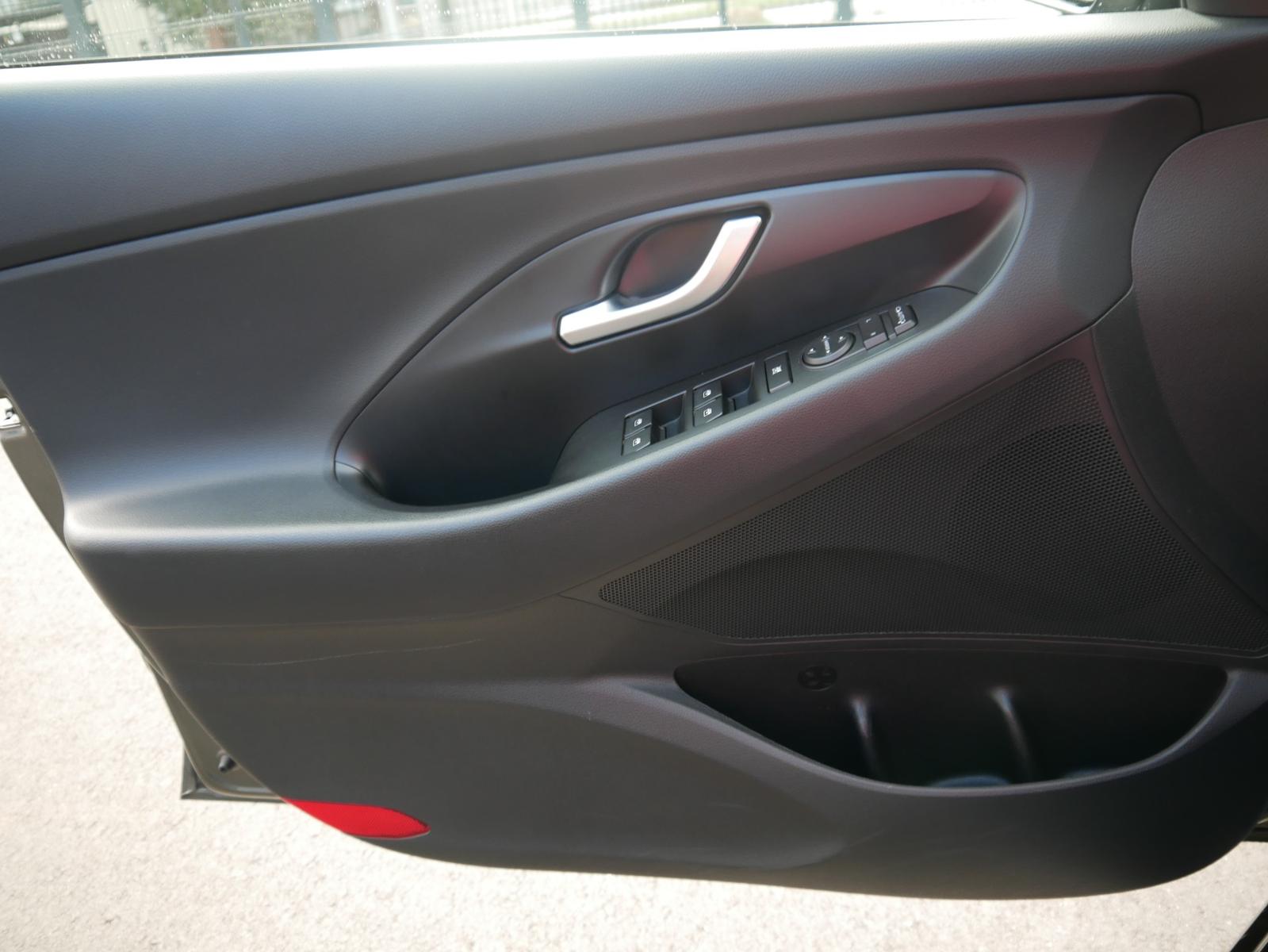 Hyundai i30 1.5 Prime Mild-Hybrid LED Navi Kamera