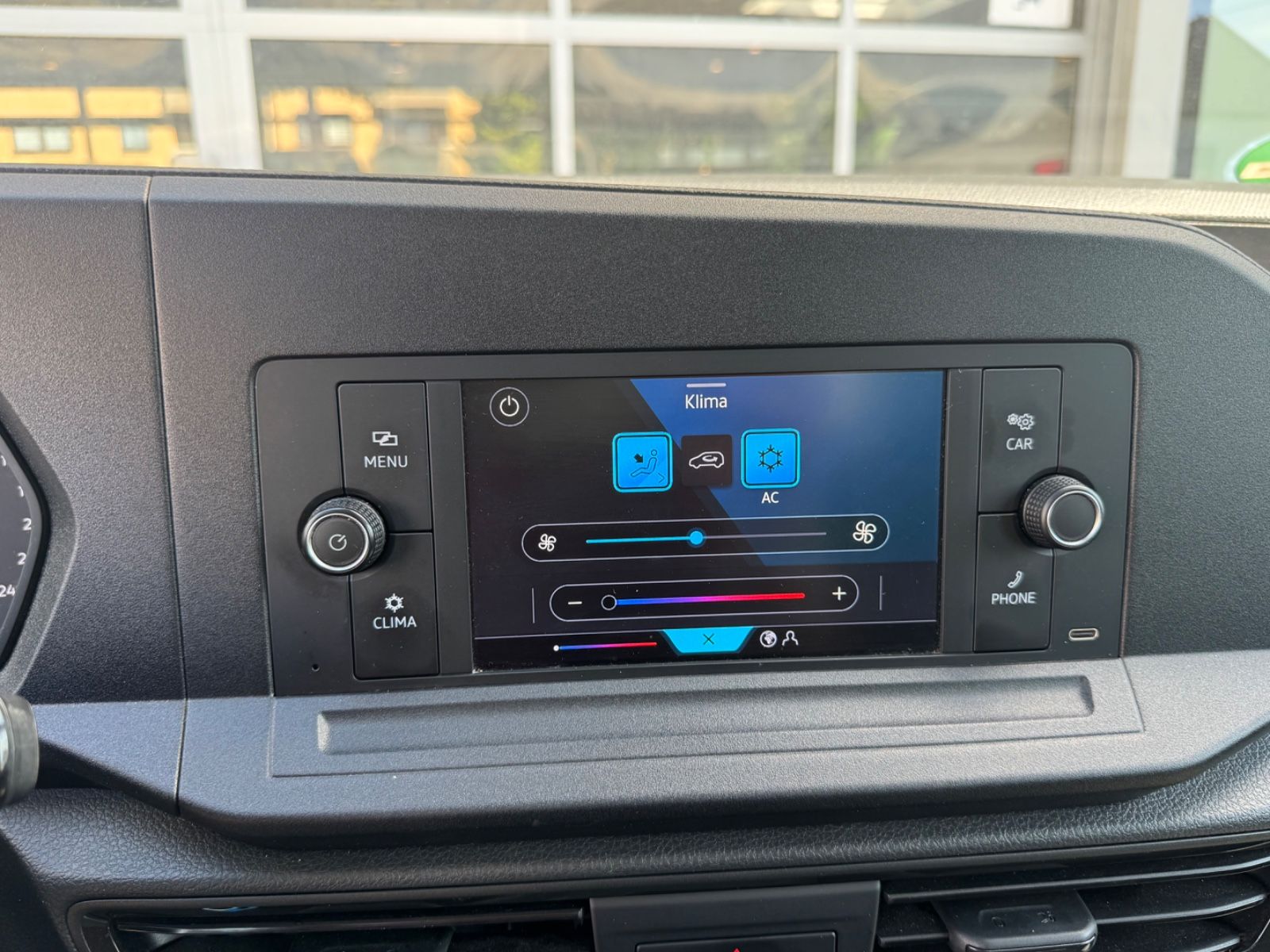 Fahrzeugabbildung Volkswagen Caddy  /AUTO-HOLD/ACC/TEMPOMAT/