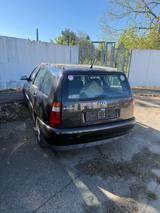 Volkswagen Polo 1.4 Basis Variant Basis - Volkswagen Polo: Kombi, 1.4