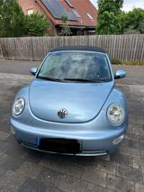 Volkswagen New Beetle 1.6 Cabriolet Standard - Volkswagen New Beetle in Düsseldorf