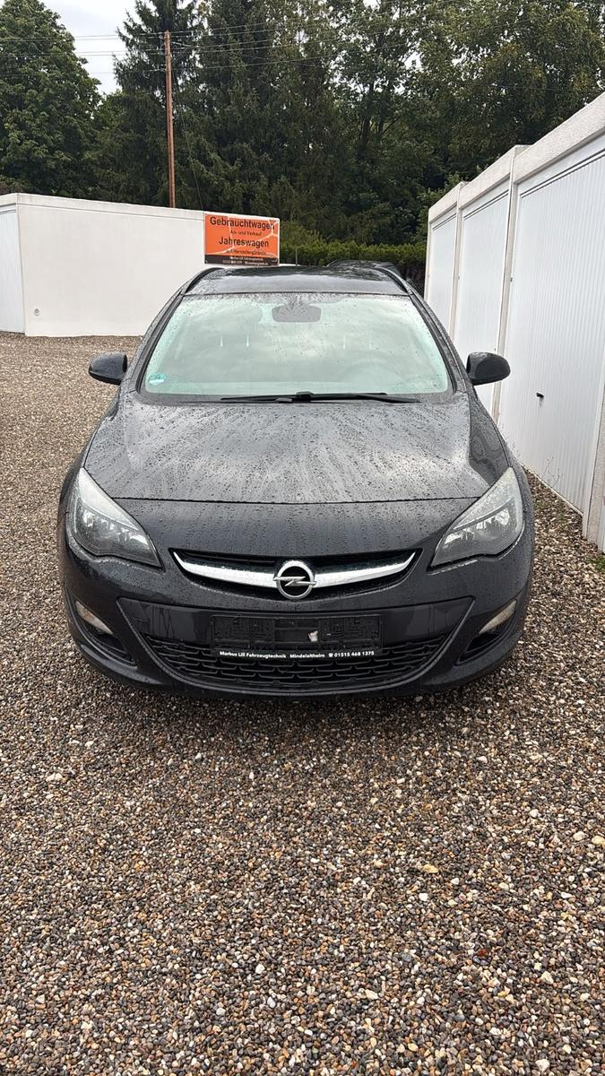 Opel Astra 2014 — photo 8