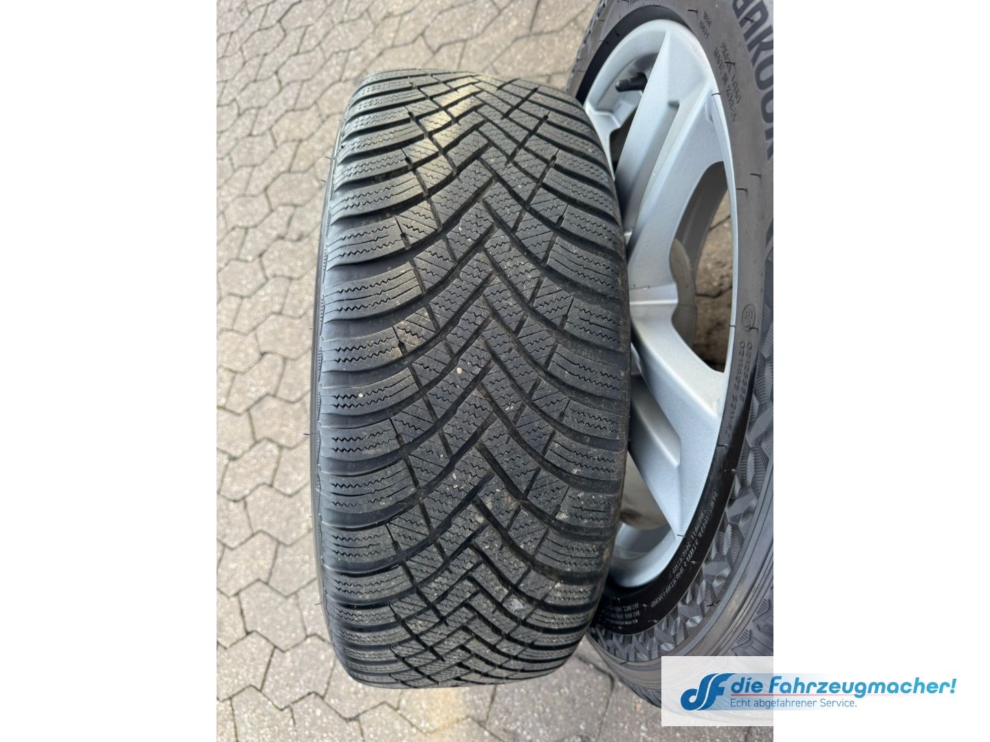 Fahrzeugabbildung Audi A4 Avant 35 TDI S line Navi Leder *EXPORT