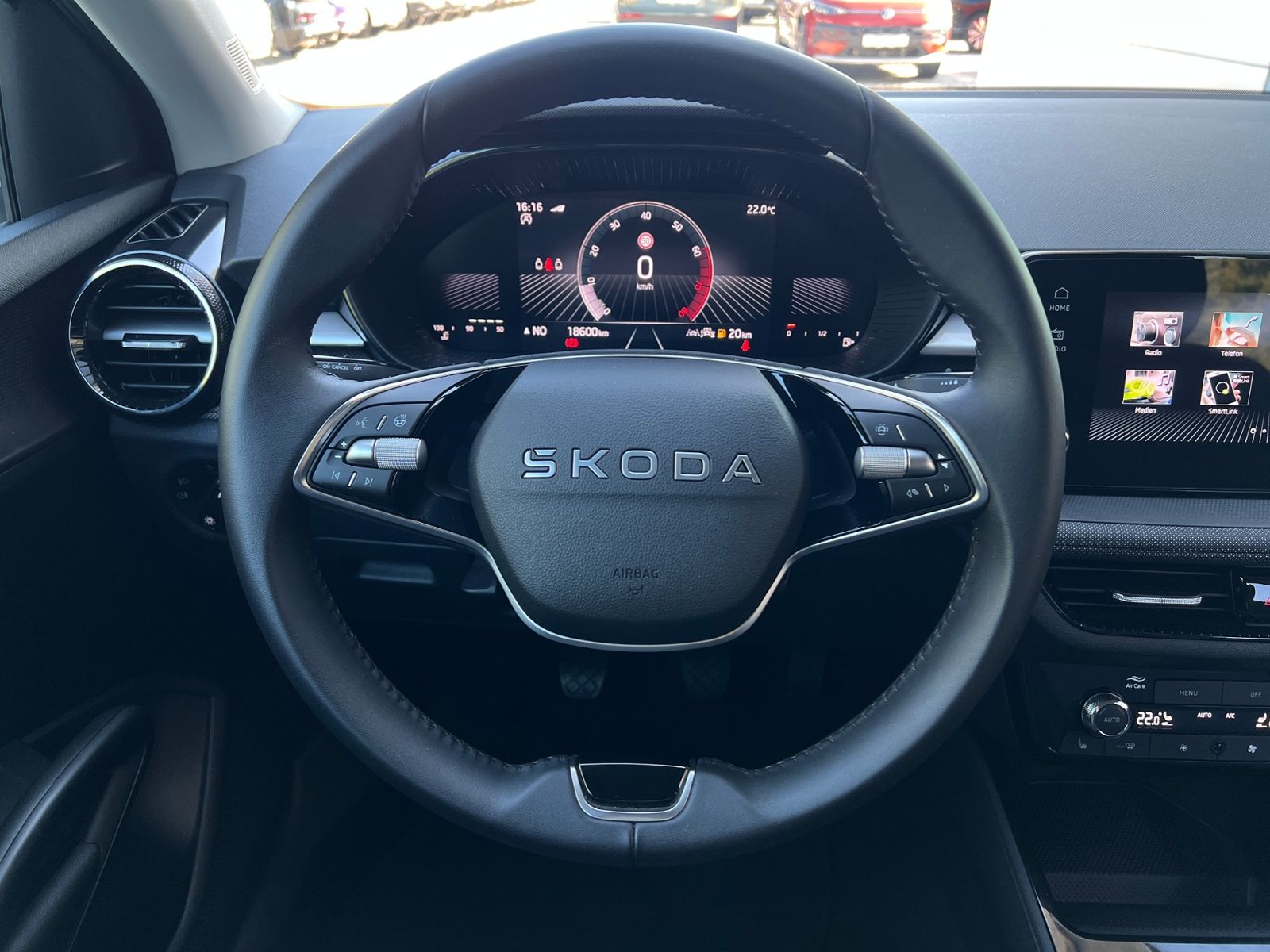 Fahrzeugabbildung SKODA Fabia Selection Tour 1.0 TSI *Vorb.AHK,LED,Kamer