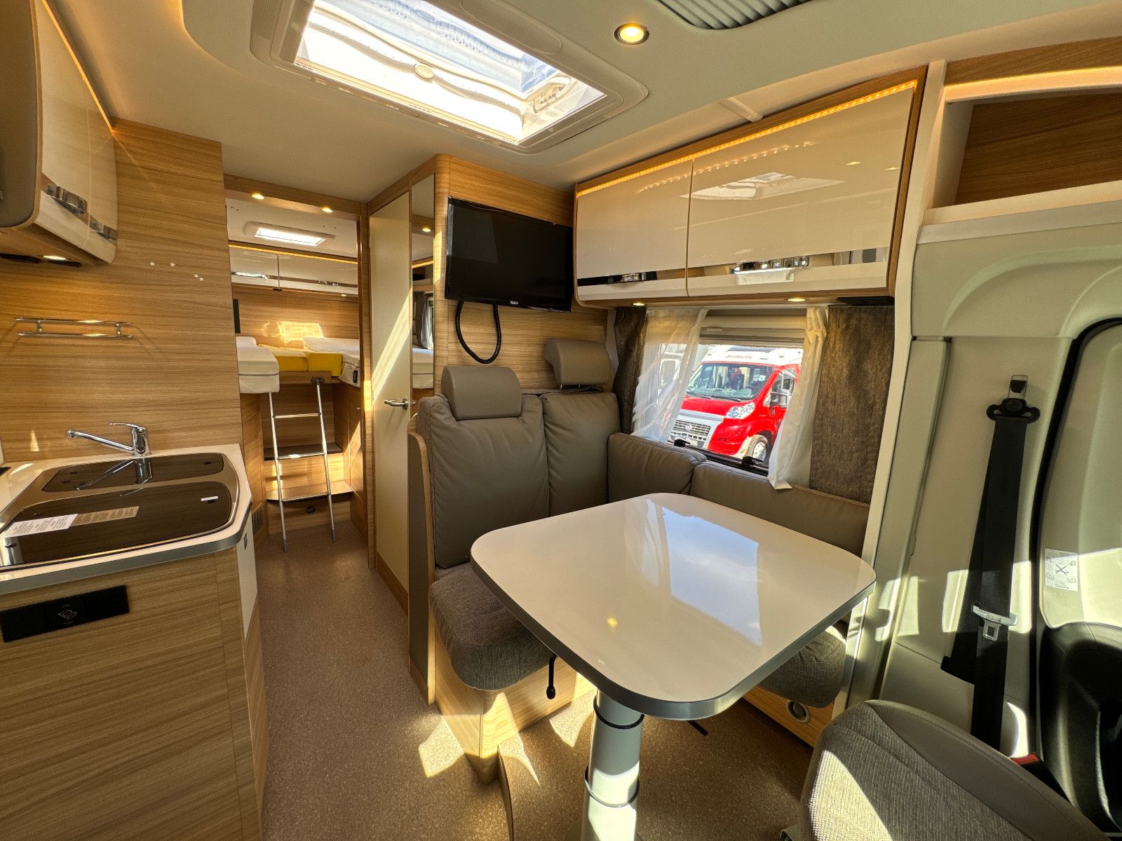 Fahrzeugabbildung Dethleffs GLOBEBUS T 006 FIAT 9G AUTOMATIK ACC NAVI TV SAT