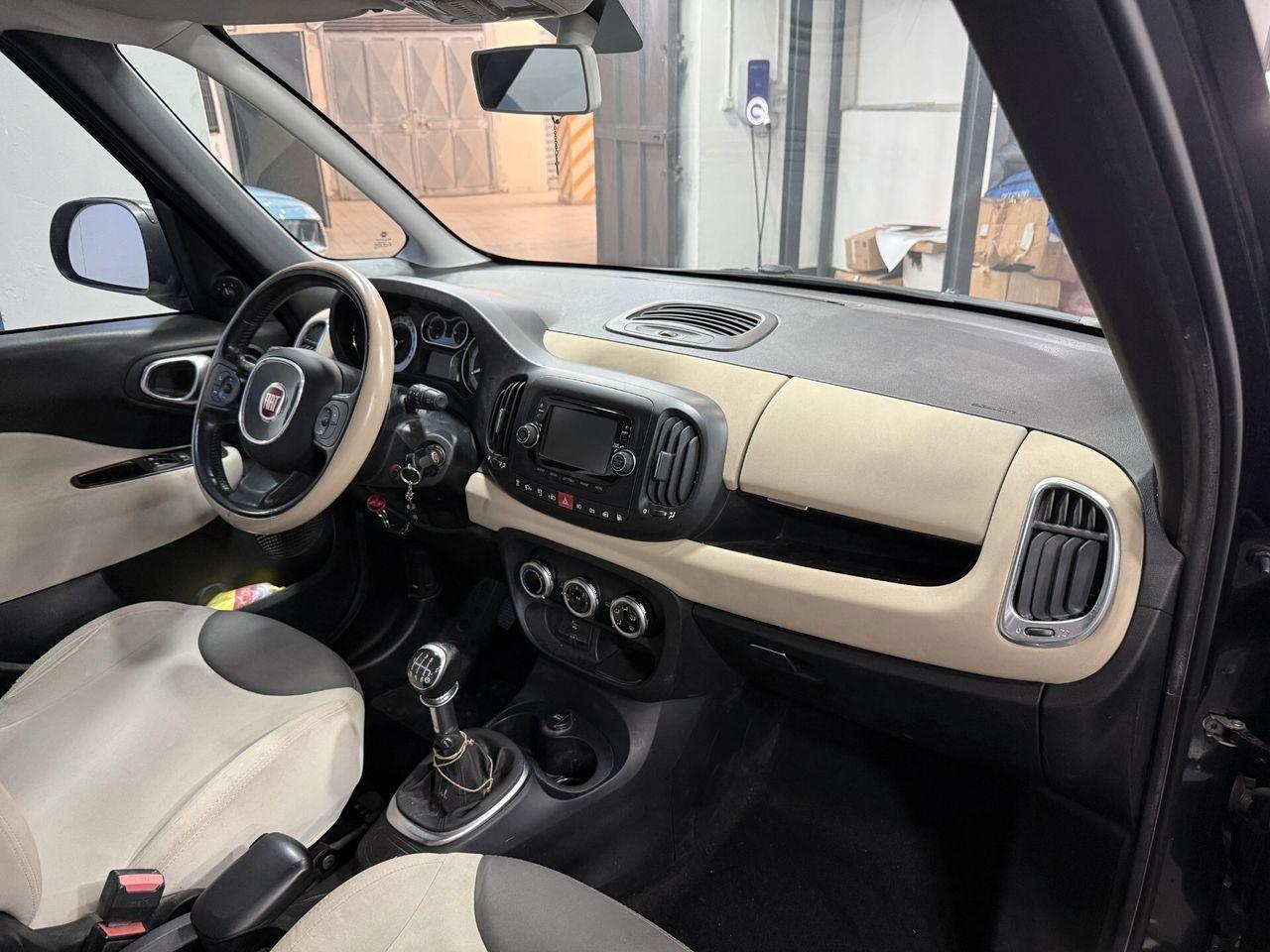 Fiat 500L 2014 — photo 9