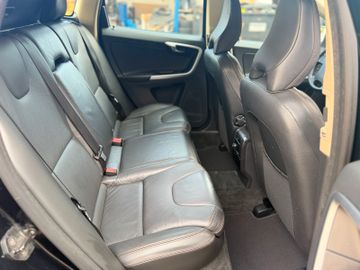 Volvo XC60 - 11