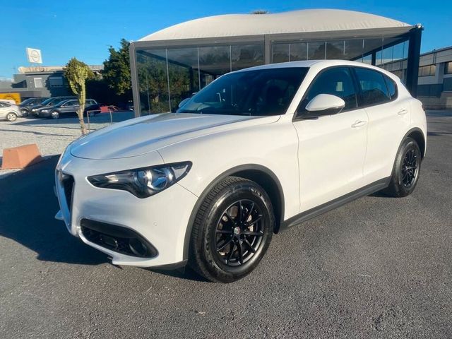 Alfa Romeo Stelvio 2.2 Turbodiesel 160 CV AT8 RW